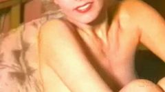 Georgia Hold - Nudie Cutie des années 50