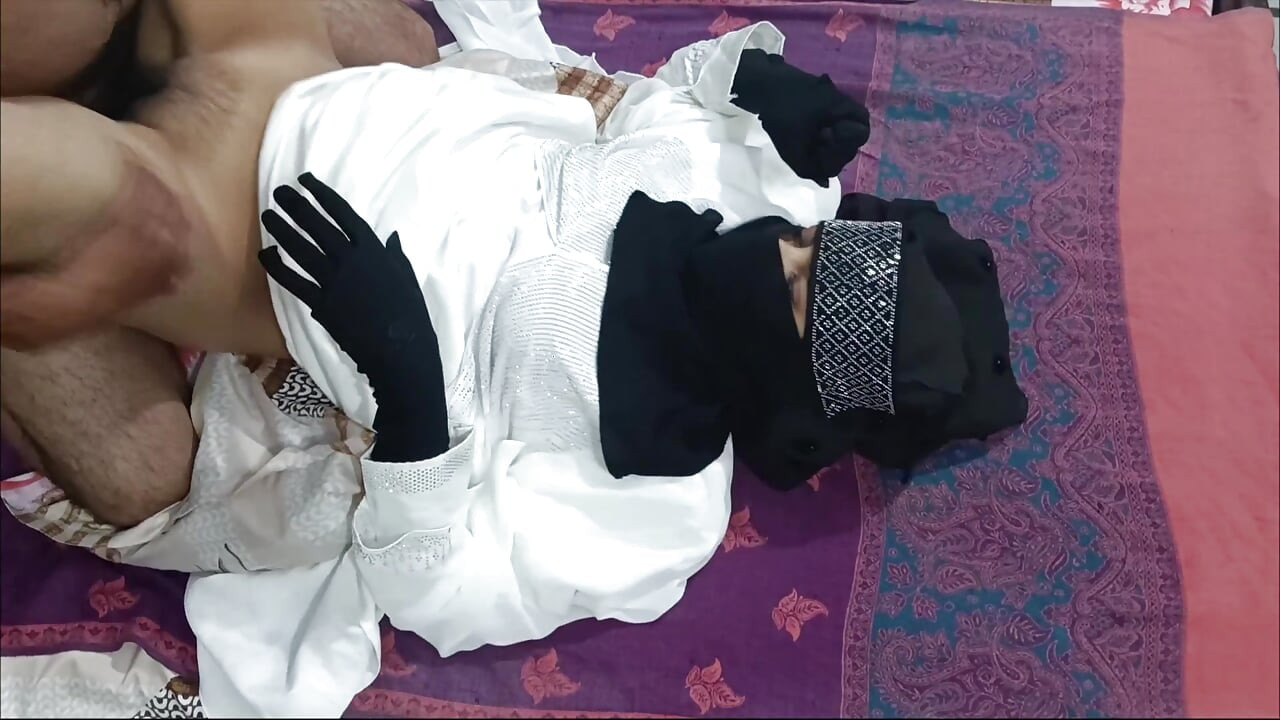 Zum ersten mal ficke ich die muschi eines muslimischen mädchens