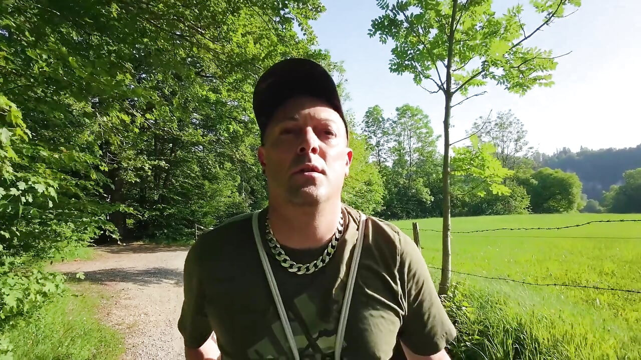 Kinkzter - Drone, Public, Riski - Edging -outdoor