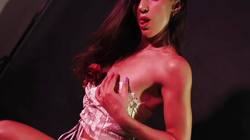 Rossaliaa video