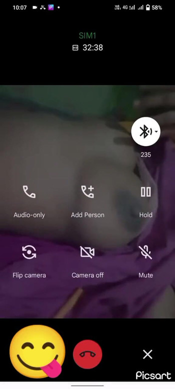 Jaw-dropping moment from "Desi Locale Bhabi Live Video Call Hindi Audio"