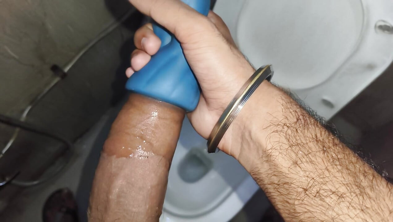 第一次用我的成人玩具撸管