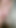 女の子がシャワーで楽しんでいる アナルディルドとシャワージェルを膣に |クリップ1