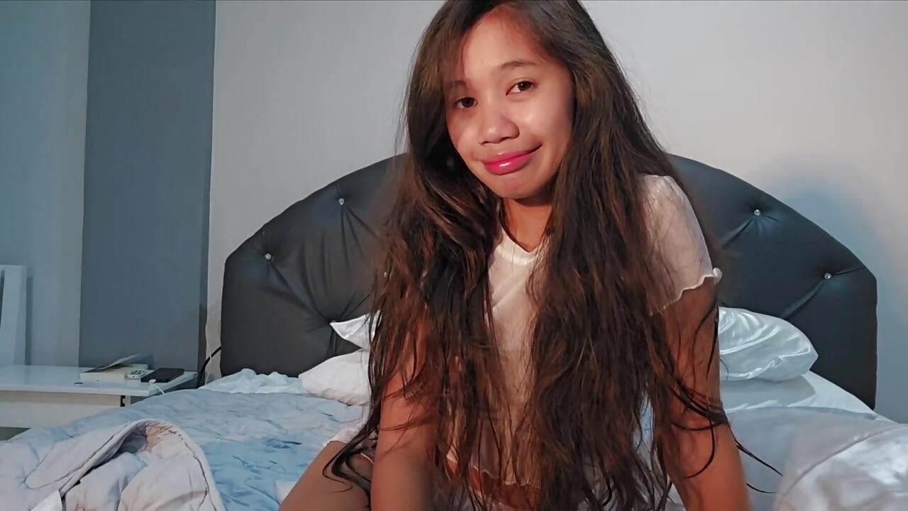 あなたの彼女、ホットな義理の妹