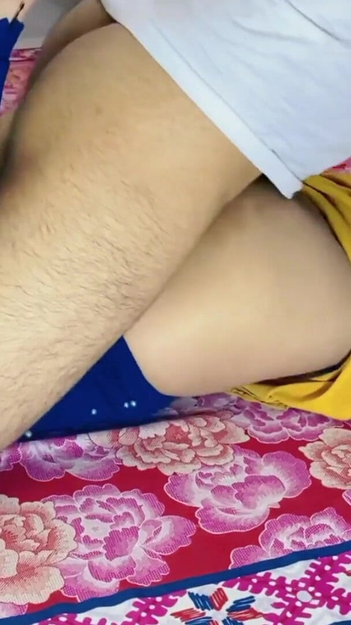Bhai Ne Apni Chhoti Soteli Bahan Ko Shadi Se Pahle Hi Pel Dala With Dirty Talk Xhamster | 短片 1