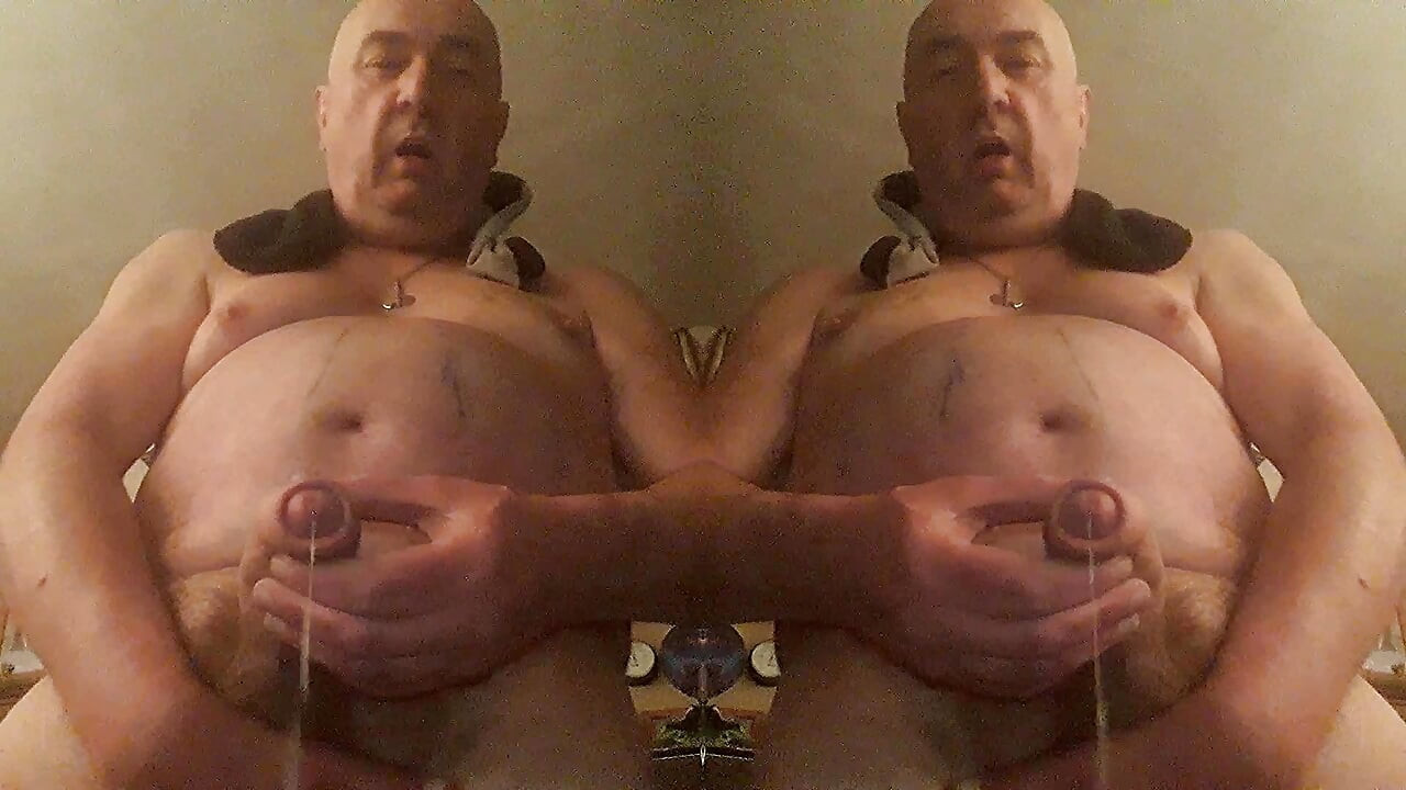 Velika svinja Pascal koji smrdi na noge, nastavit će se bez ograničenja... Prati me!