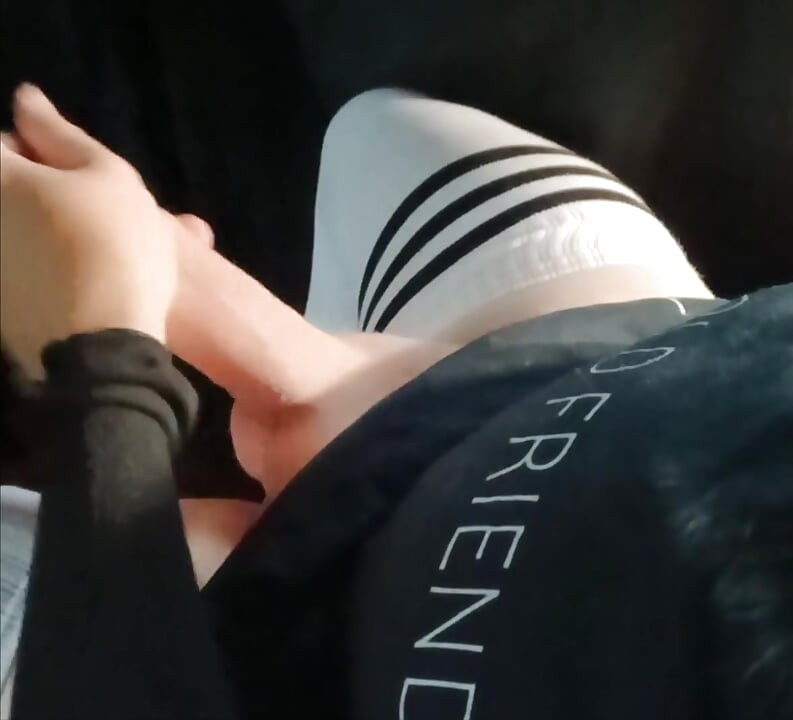 18 minutes edging and jerking with Raven LeTrap