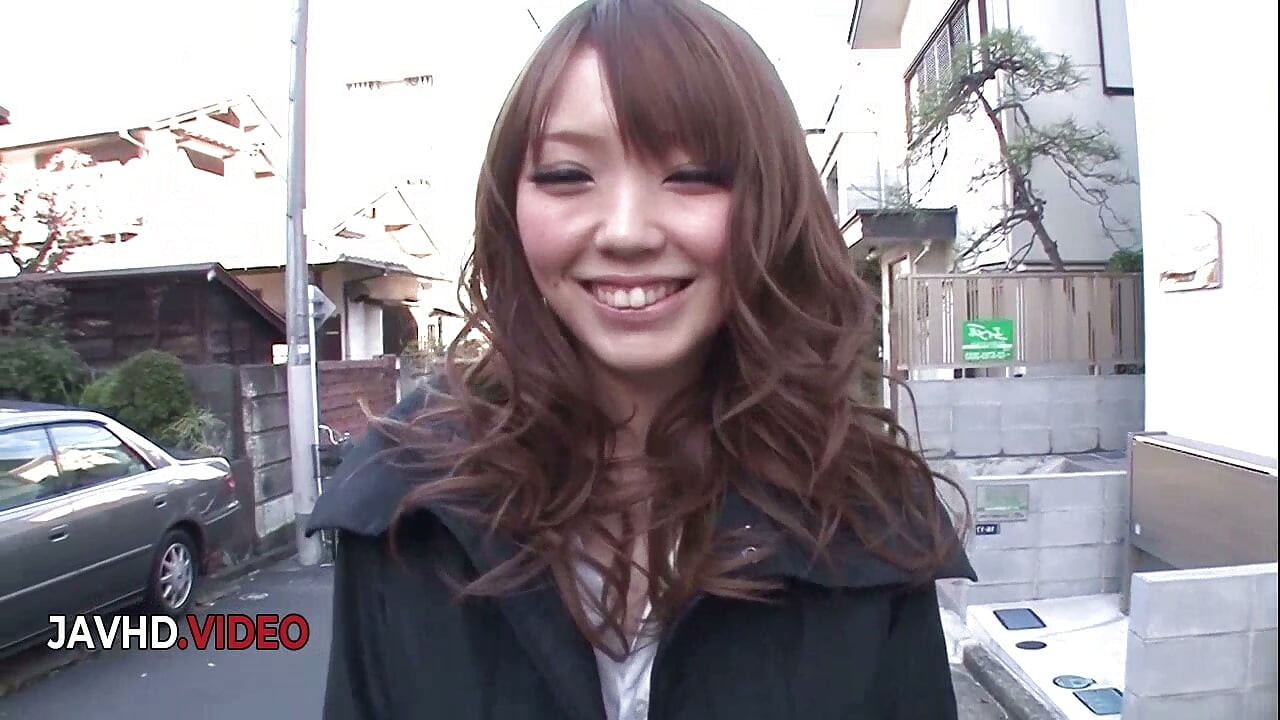 Megu Kamijo Shows Off Her Big Boobs with Asian Cumshots for Excited Guys