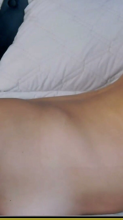 HelenWaldorf es tu novia camgirl. Mira su coño increíble en primer plano en una sesión privada. Chat gratis con… | Clip 1