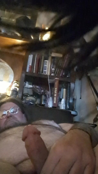 Had to cum cock is needy