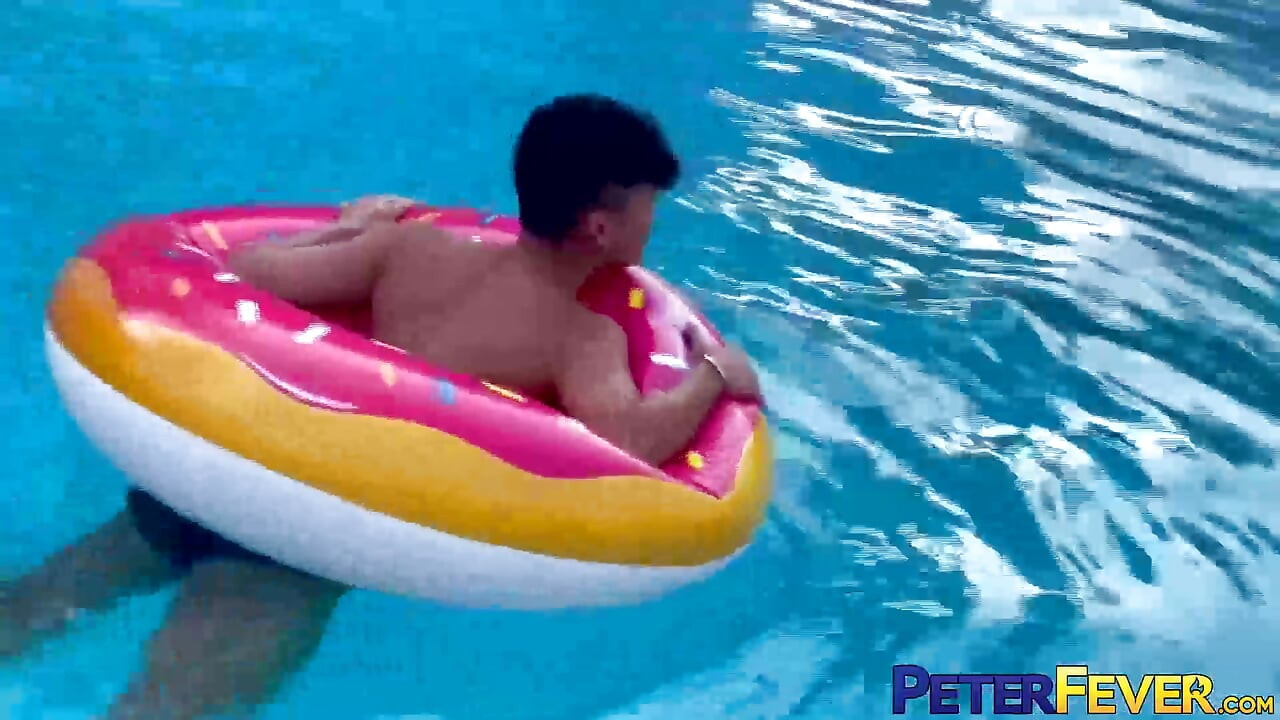 Peterfever Introducing Danny Ice