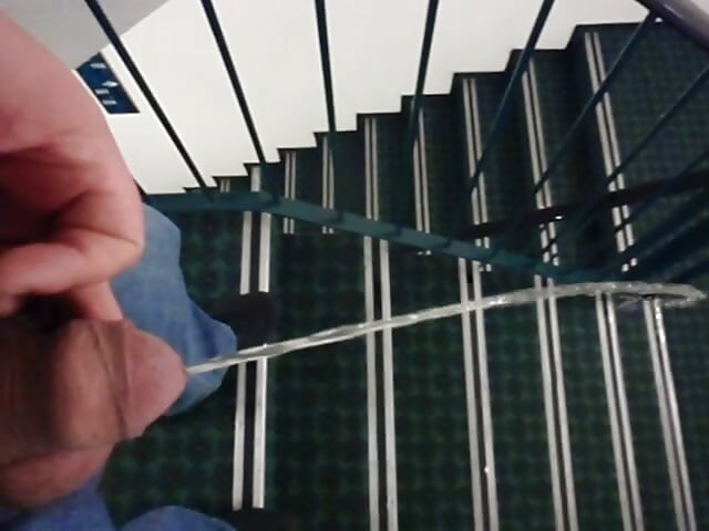 Pissing in stairs