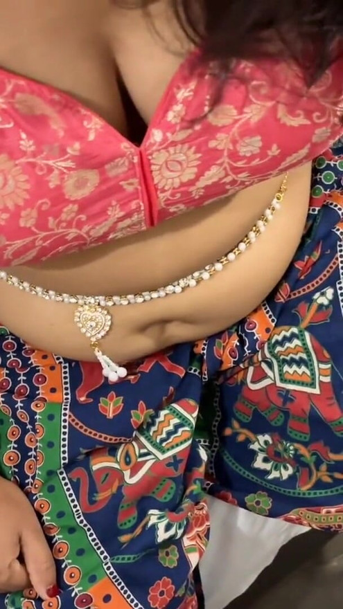 Indian Bahu Get Fucked In Her Tight Asshole Ass Fucking By Her Brother In Law during daytime ( Hindi Audio ) | Clip 1
