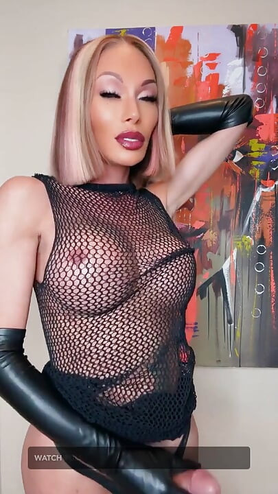 TS Mia Isabella Fishnet JOI