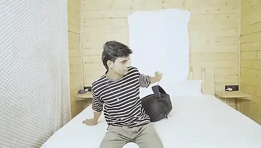 Guru privat ngentot sama muridnya yang masih muda, waktu orang tuanya lagi nggak di rumah