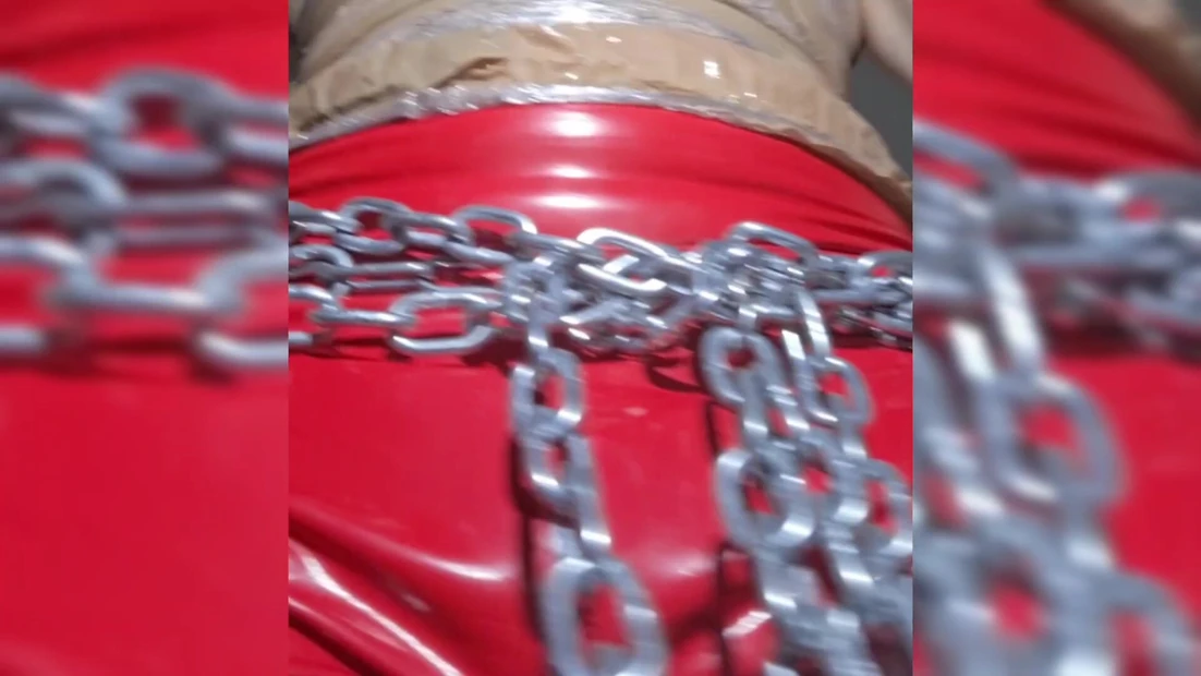 Me, put a bit in chains ....