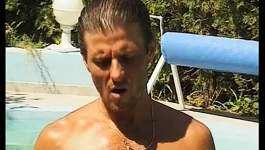 Alman Kapılarının Arkasında Özenle Siktir Edilir - Tam Film