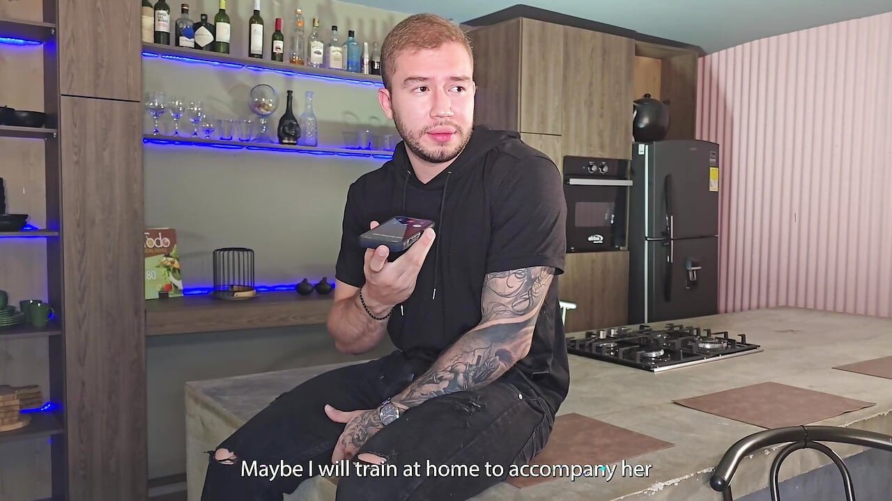 BLONDE MILF WITH HUGE ASS SEDUCES HER STEPSON WHILE HE TALKS ON CALL WITH HIS GIRLFRIEND