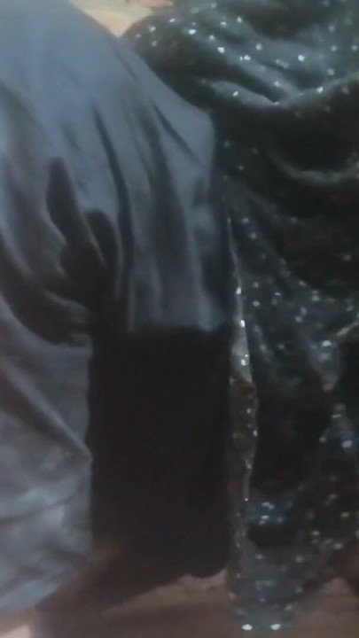 Desi girl hot noti cuting sexs real video | Clip 2