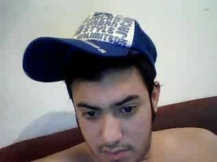 Pies de chicos heterosexuales en la webcam #326