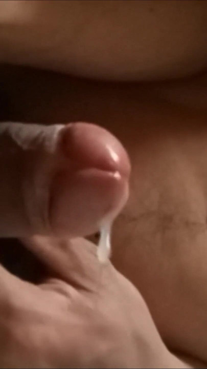 Must-share moment from "Hot Cumshot"