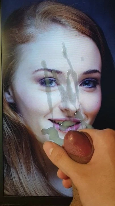 Sophie Turner cumtribute