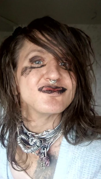 its keira knighey, bitch