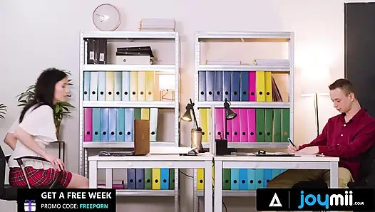 JOYMIi - fick am arbeitsplatz - nikki fox nimmt großen schwanz tief