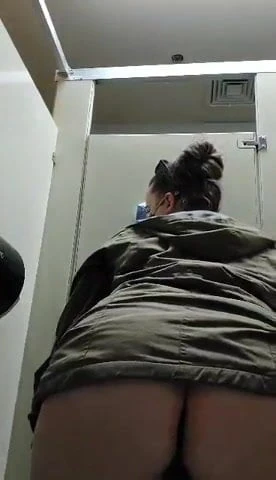 Milf Stripping