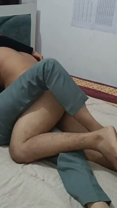 Big black cock fucks tight pussy Arabic wife for the first time with big cumshot Video 2 | Clip 1