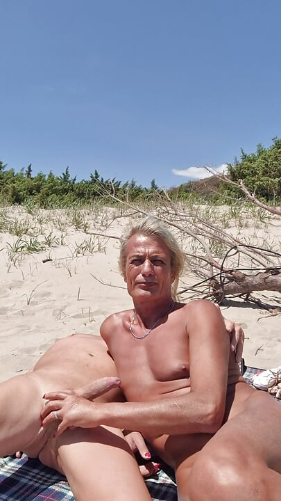 Nudist Beach Stripchat Sex Show Gigindave Shemale Girlfriend Public Encounter Mobile 4K 20250519 P2