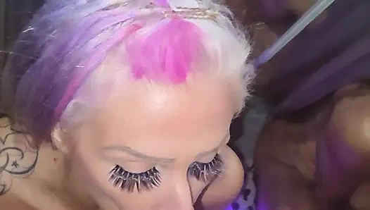 Shorty Von Einer Weiteren Epischen Party& Spielzeit Mit Renii