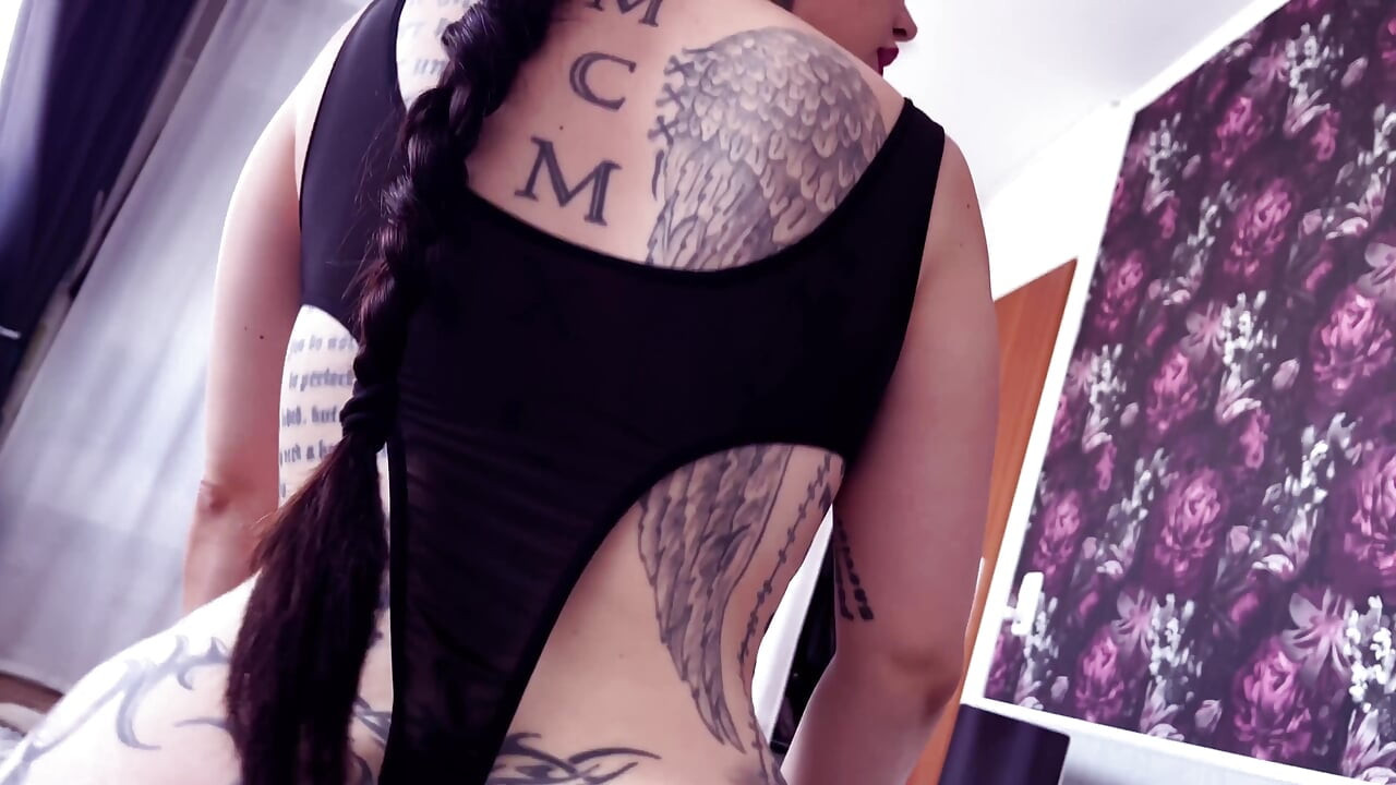 POV: Tattoo Babe Blows Deep & Rides Hard