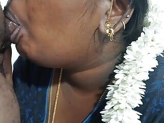 Tamilska żona ssie penisa