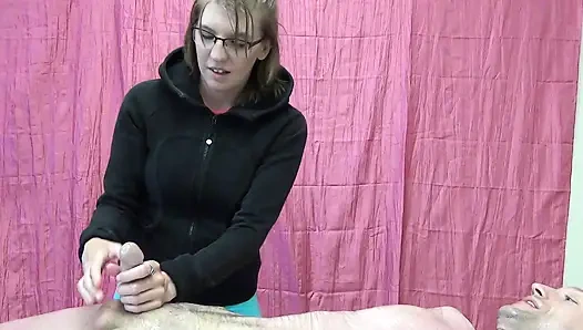 April Showers Menampilkan Apirl