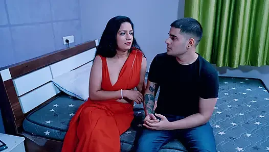 Desi wife fucked hard by the loan recovery agent in the private room