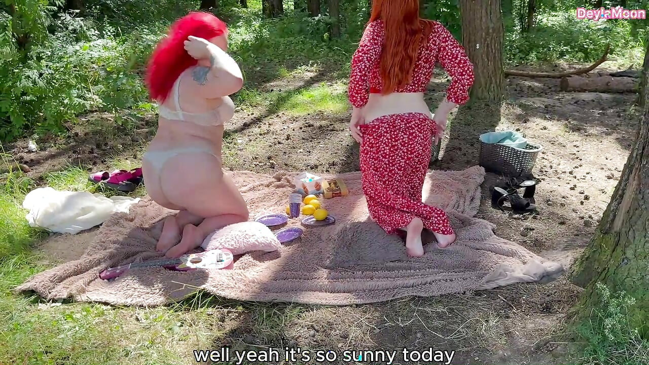 Two girlfriends decided to relax outdoors and have hot sex.