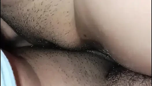 Indian Bhabi Seduces the Delivery Boy - A Hot and Passionate Encounter"