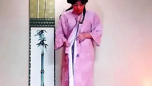 Çıplak Onsen Geyşa Pai-chan