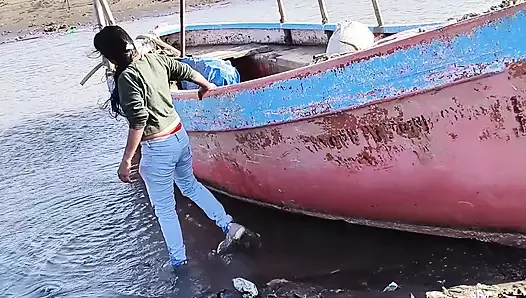 德西热印度女孩海滩性爱视频