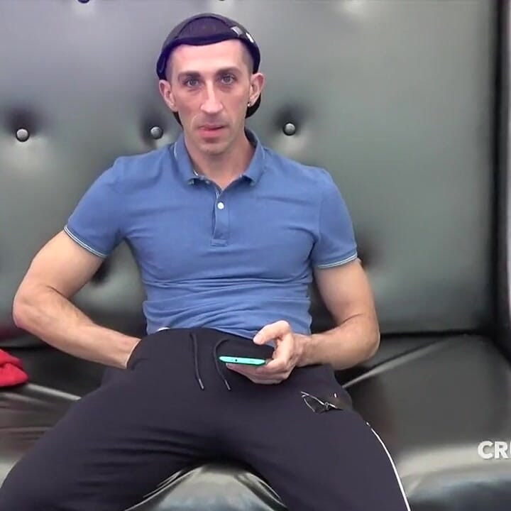 ふしだらな女マックス溶岩は、ストレート支配によって生犯