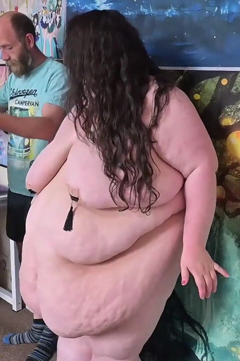 Köle iri güzel kadın mayo içine giriyor bölüm 1