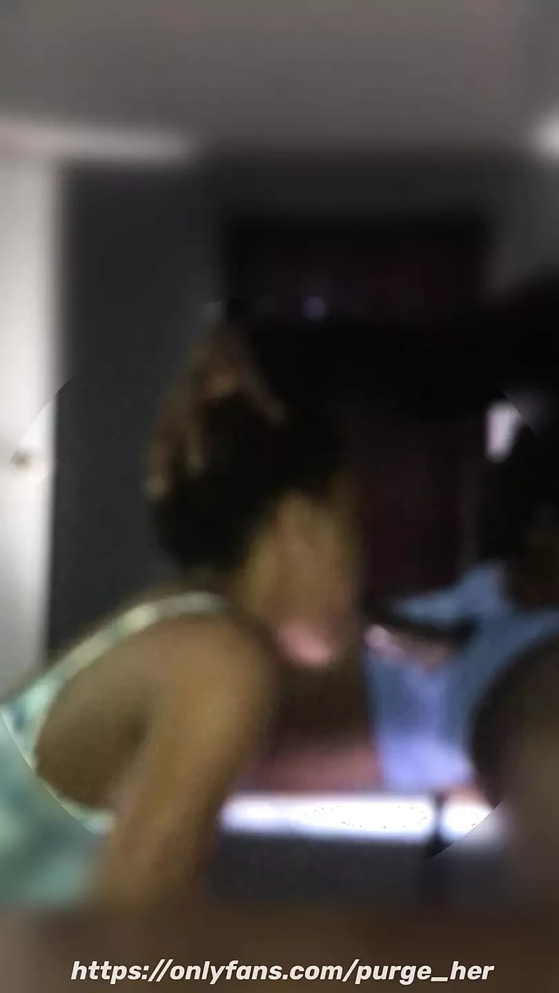 This thot suck the dick nonstop. Subscribe to my ONLYFANS it’s FREE