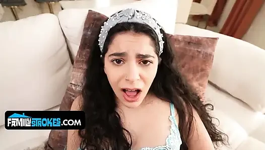 Si semok angel kalah taruhan dan abang tirinya mengontrol vibratornya sepanjang hari