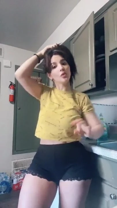 Tiktok University the cameltoe 24