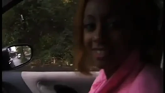 Picked up ebony with colored hair gives a nice blowjob to a driver