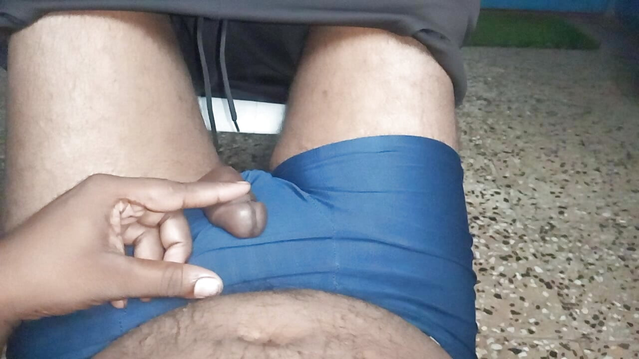 Eu sou indiano garoto fodendo dubai gay garoto anal