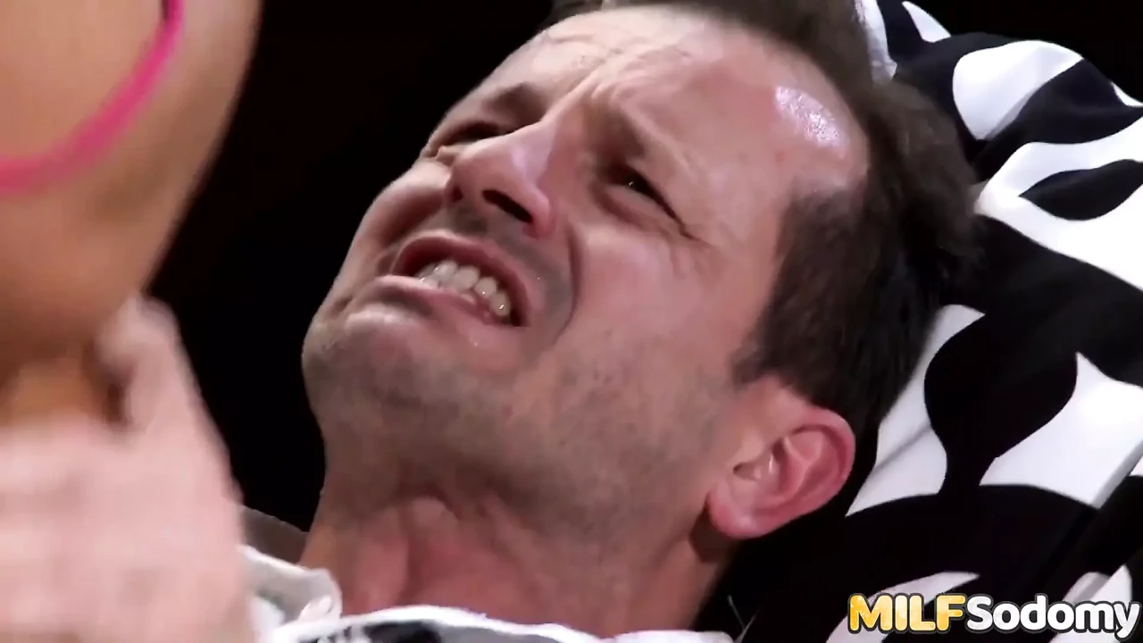 MILF Likes Anal Fucking