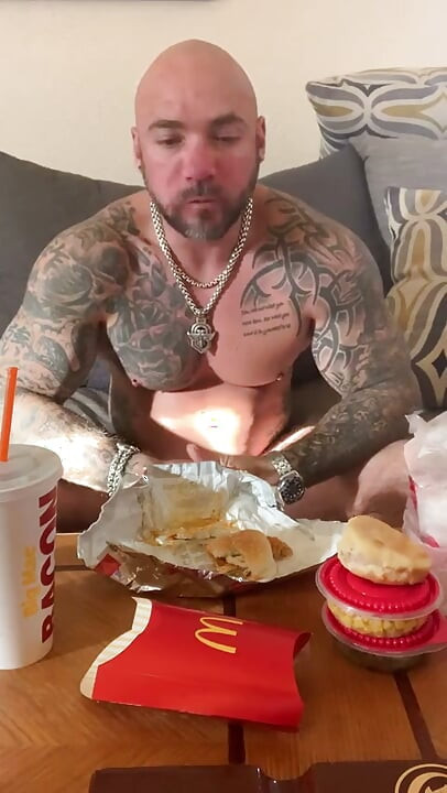 Mc Donald's and Kfc Mukbang!