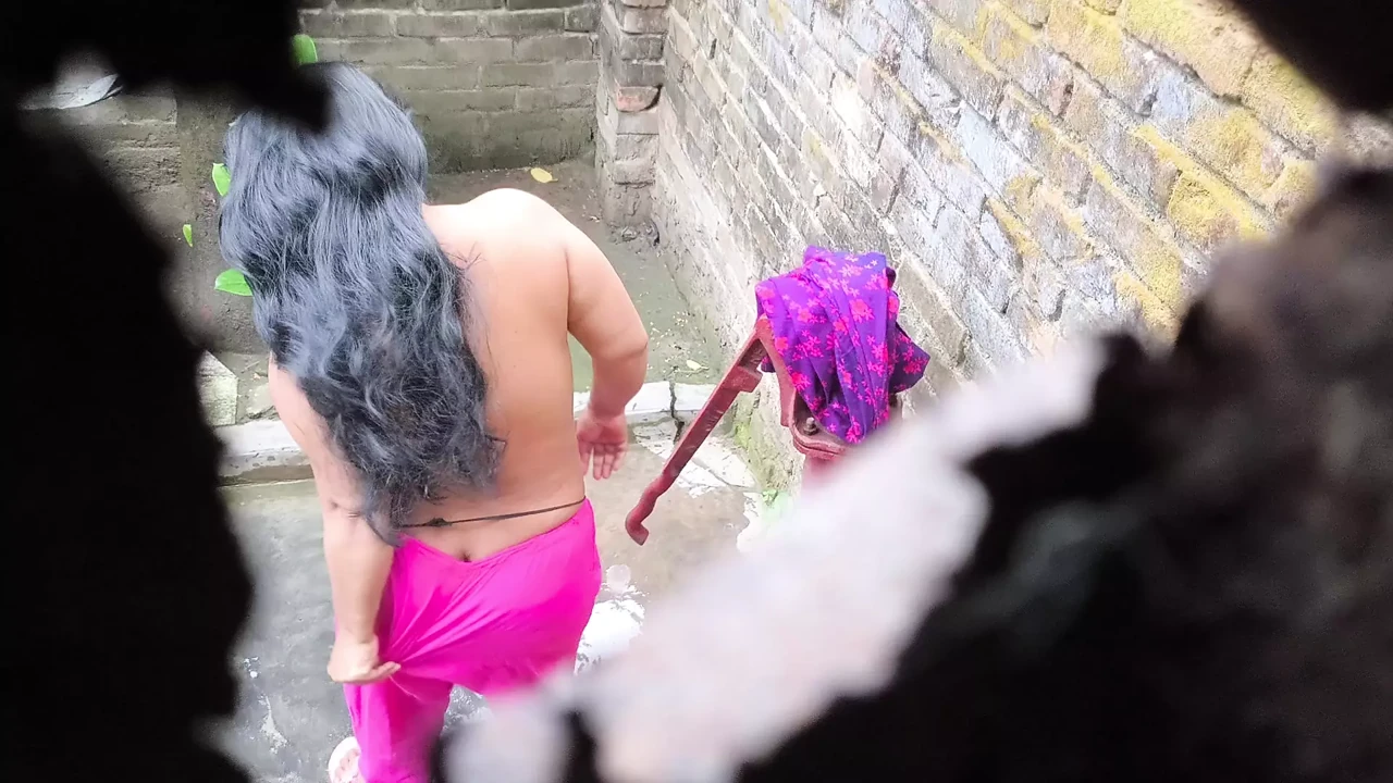 I see my step aunty and my step uncle taking a bath